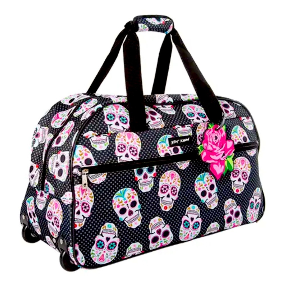 BETSEY JOHNSON SKULL HALLOWEEN COLLECTION WHEELED DUFFEL LUGGAGE BAG NEW…